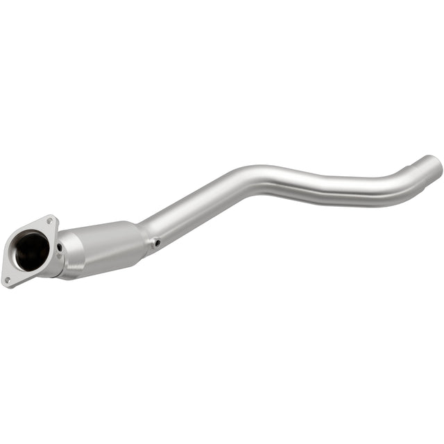 California Direct-Fit Catalytic Converter MagnaFlow Exhaust Products Catalytic Converter  AXOPROS