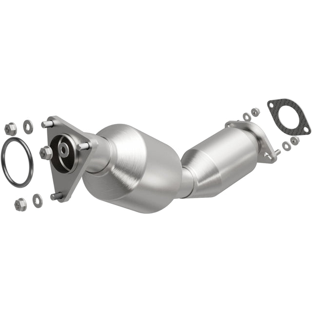 California Direct-Fit Catalytic Converter MagnaFlow Exhaust Products Catalytic Converter  AXOPROS