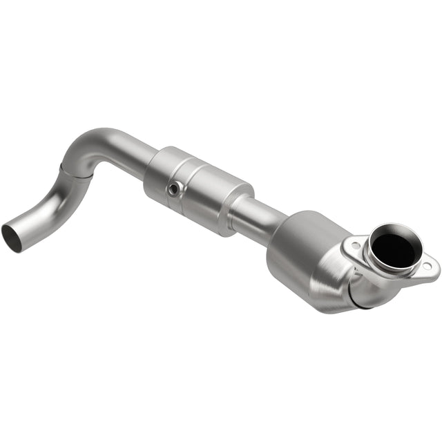 California Direct-Fit Catalytic Converter MagnaFlow Exhaust Products Catalytic Converter  AXOPROS