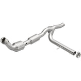 California Direct-Fit Catalytic Converter MagnaFlow Exhaust Products Catalytic Converter  AXOPROS