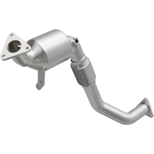 California Direct-Fit Catalytic Converter MagnaFlow Exhaust Products Catalytic Converter  AXOPROS