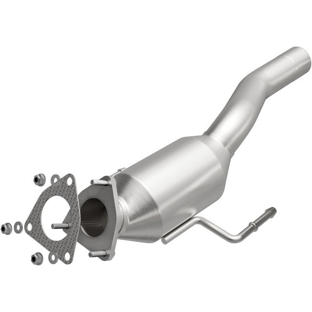 California Direct-Fit Catalytic Converter MagnaFlow Exhaust Products Catalytic Converter  AXOPROS