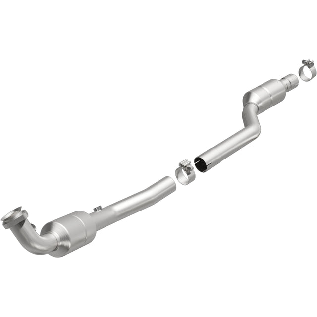 California Direct-Fit Catalytic Converter MagnaFlow Exhaust Products Catalytic Converter  AXOPROS
