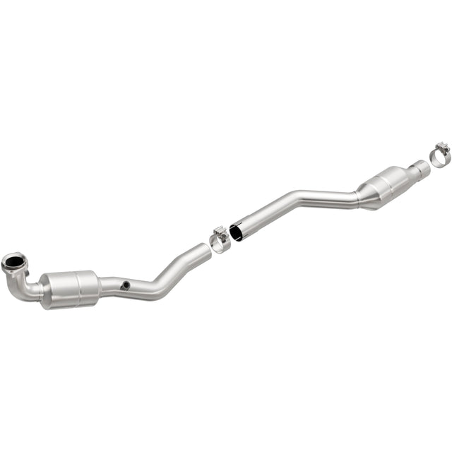 California Direct-Fit Catalytic Converter MagnaFlow Exhaust Products Catalytic Converter  AXOPROS