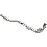 California Direct-Fit Catalytic Converter MagnaFlow Exhaust Products Catalytic Converter  AXOPROS