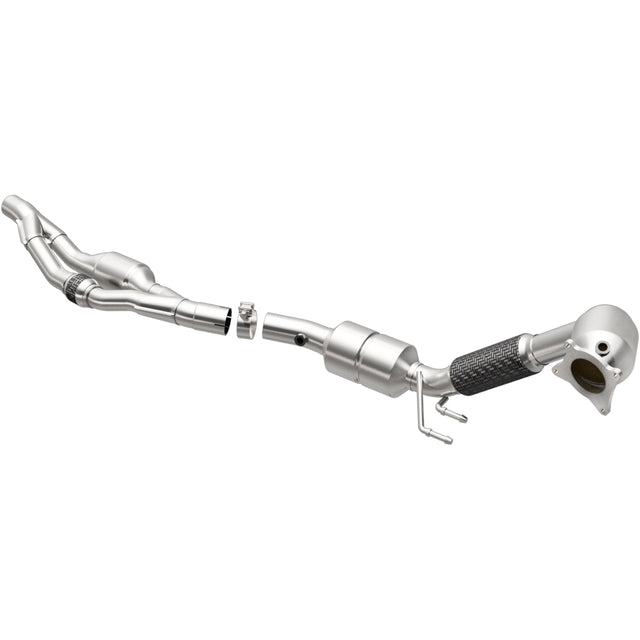 California Direct-Fit Catalytic Converter MagnaFlow Exhaust Products Catalytic Converter  AXOPROS