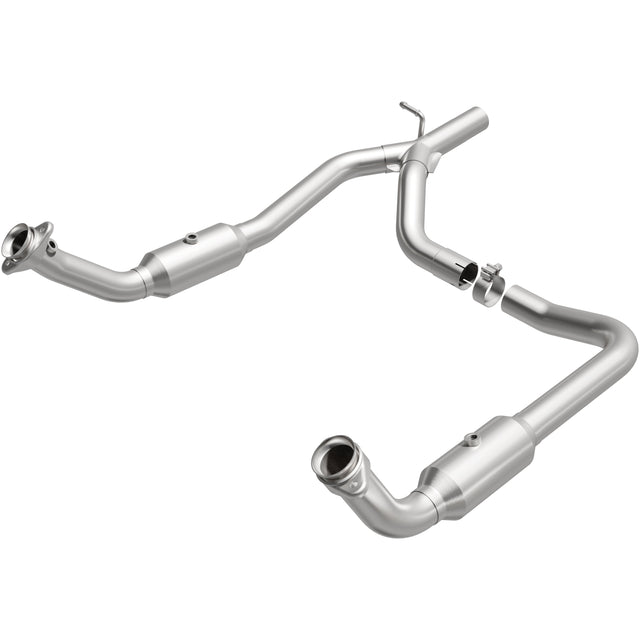 California Direct-Fit Catalytic Converter MagnaFlow Exhaust Products Catalytic Converter  AXOPROS