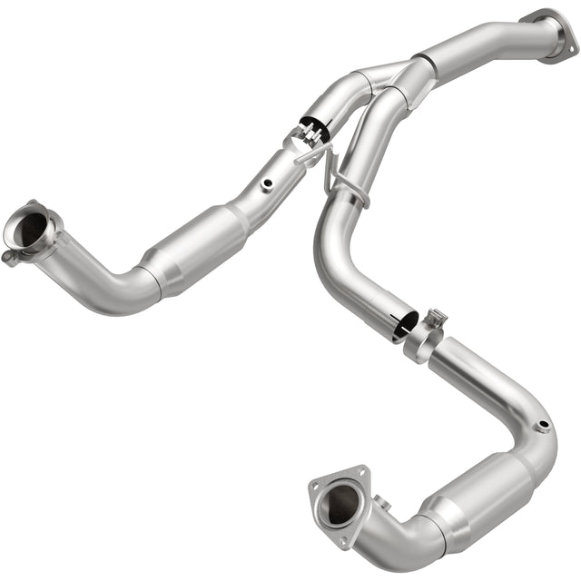 California Direct-Fit Catalytic Converter MagnaFlow Exhaust Products Catalytic Converter  AXOPROS