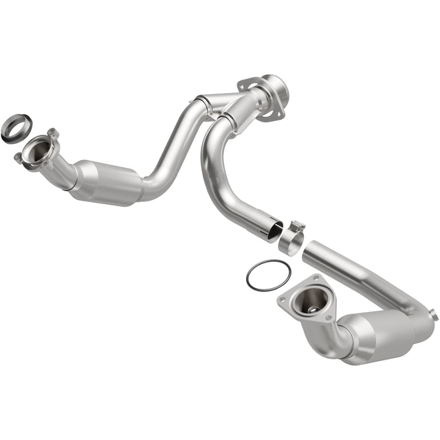 California Direct-Fit Catalytic Converter MagnaFlow Exhaust Products Catalytic Converter  AXOPROS