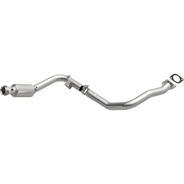California Direct-Fit Catalytic Converter MagnaFlow Exhaust Products Catalytic Converter  AXOPROS