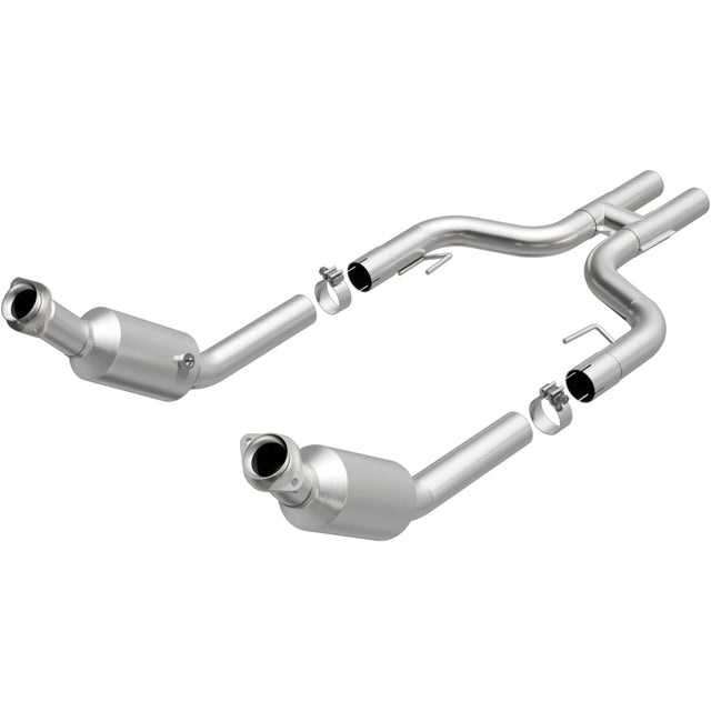 California Direct-Fit Catalytic Converter MagnaFlow Exhaust Products Catalytic Converter  AXOPROS