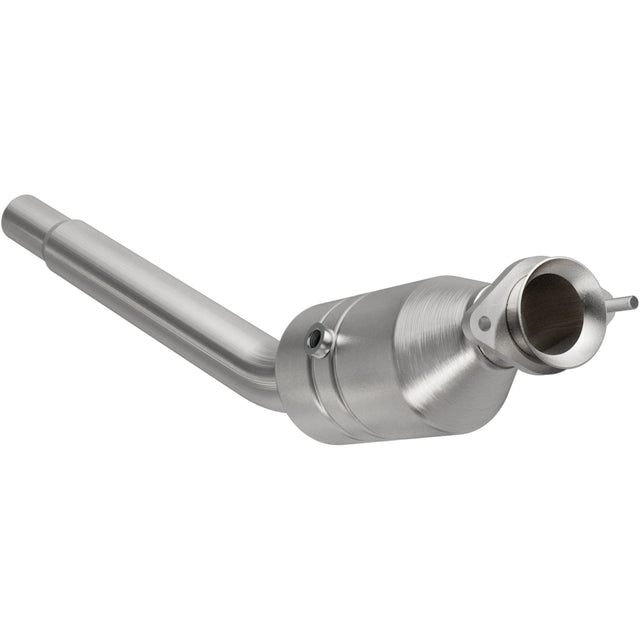 California Direct-Fit Catalytic Converter MagnaFlow Exhaust Products Catalytic Converter  AXOPROS