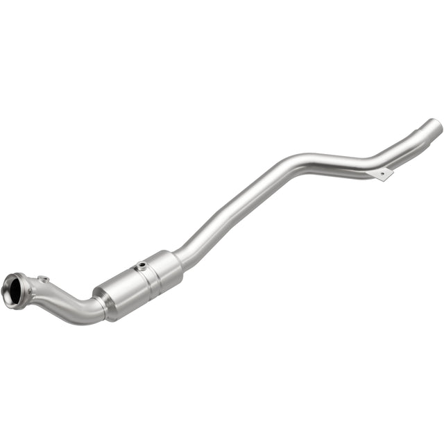 California Direct-Fit Catalytic Converter MagnaFlow Exhaust Products Catalytic Converter  AXOPROS