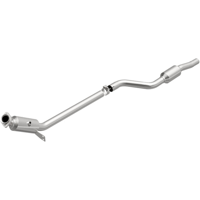 California Direct-Fit Catalytic Converter MagnaFlow Exhaust Products Catalytic Converter  AXOPROS