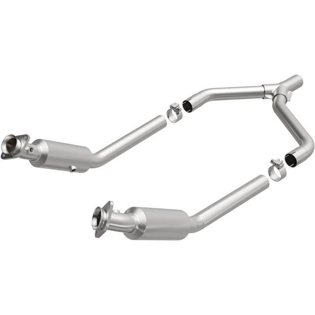 California Direct-Fit Catalytic Converter MagnaFlow Exhaust Products Catalytic Converter  AXOPROS