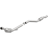 California Direct-Fit Catalytic Converter MagnaFlow Exhaust Products Catalytic Converter  AXOPROS