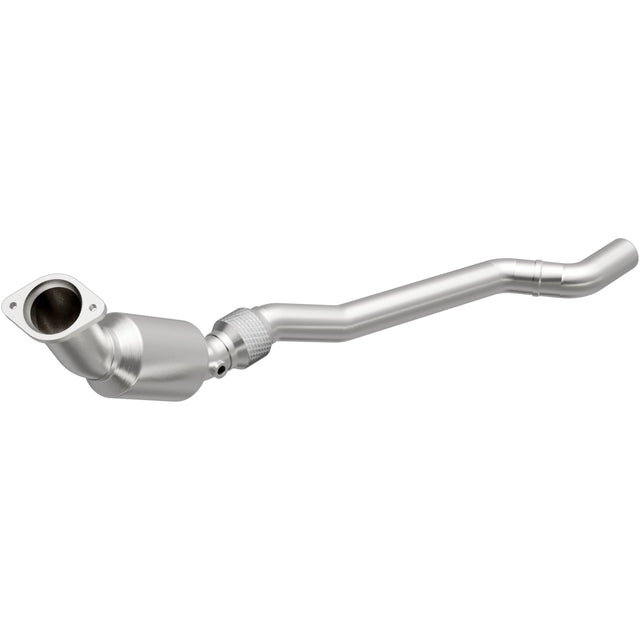 California Direct-Fit Catalytic Converter MagnaFlow Exhaust Products Catalytic Converter  AXOPROS