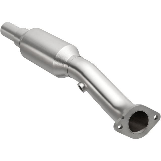 California Direct-Fit Catalytic Converter MagnaFlow Exhaust Products Catalytic Converter  AXOPROS