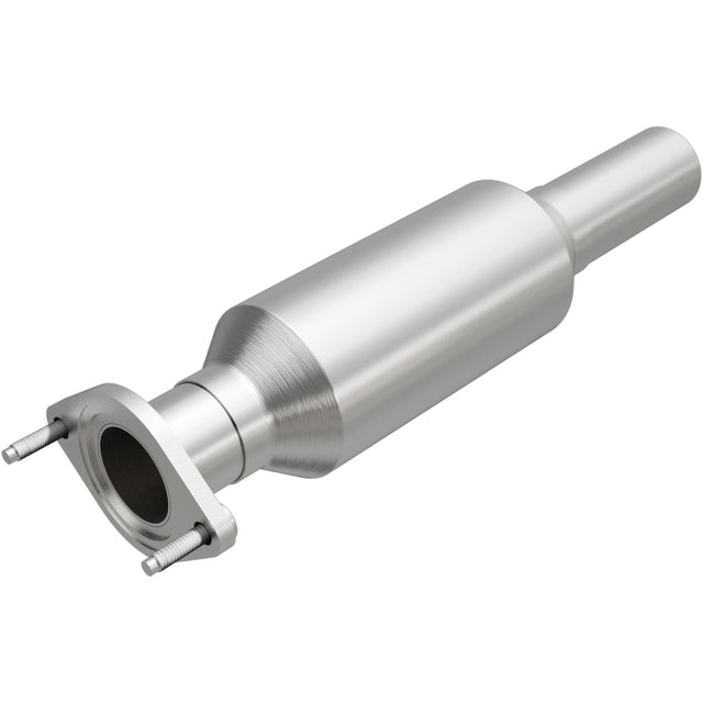 California Direct-Fit Catalytic Converter MagnaFlow Exhaust Products Catalytic Converter  AXOPROS