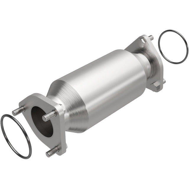 California Direct-Fit Catalytic Converter MagnaFlow Exhaust Products Catalytic Converter  AXOPROS
