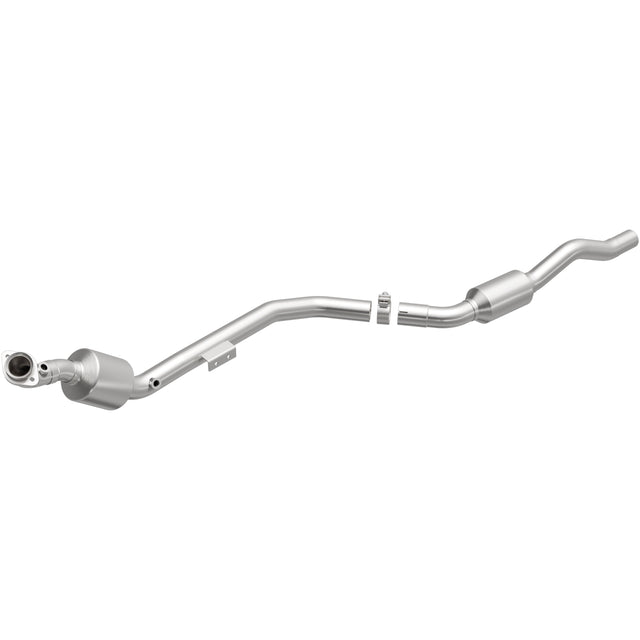 California Direct-Fit Catalytic Converter MagnaFlow Exhaust Products Catalytic Converter  AXOPROS