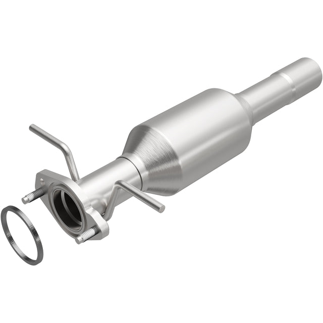 California Direct-Fit Catalytic Converter MagnaFlow Exhaust Products Catalytic Converter  AXOPROS