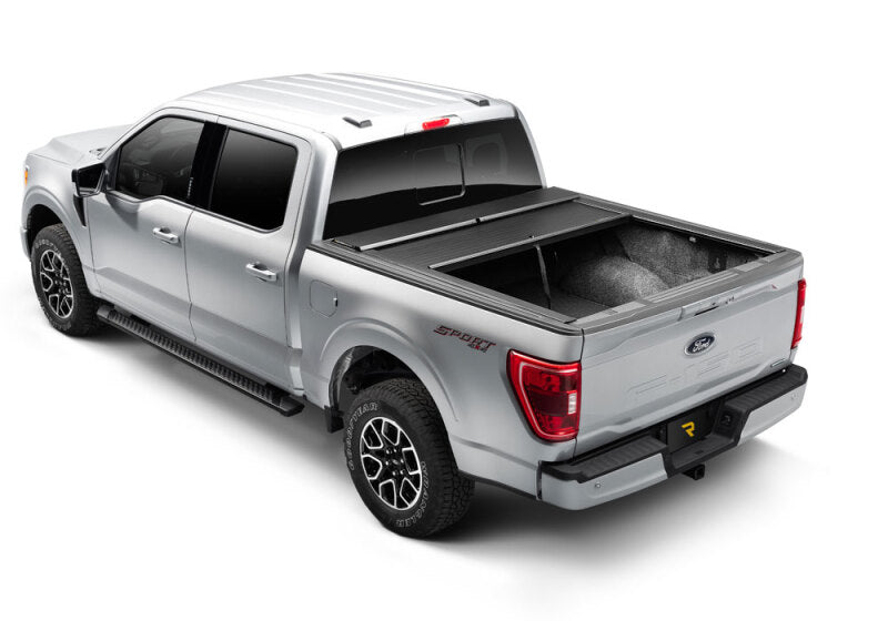 Roll-N-Lock 17-19 Ford F-250/F-350 Super Duty SB 80-3/8in A-Series Retractable Tonneau Cover Roll-N-Lock Tonneau Covers - Retractable  AXOPROS