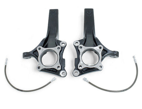 MaxTrac 09-18 Ford F-150 2WD 4-4.5in Front Lift Spindles w/Extended DOT Compliant Brake Lines - AXOPROS