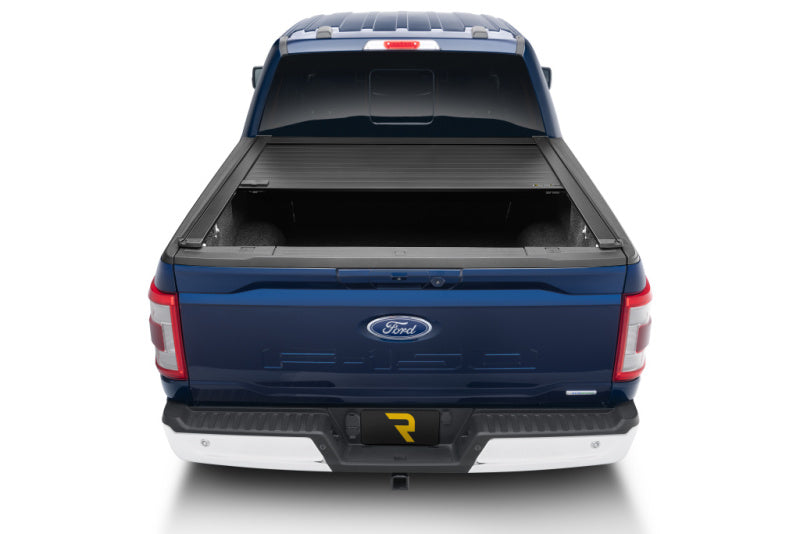 Retrax 21-22 Ford F-150 Super Crew/Super Cab (Incl. 2022 Lightning) 5.5ft Bed RetraxPRO XR Retrax Retractable Bed Covers  AXOPROS