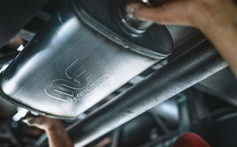 MagnaFlow 01-05 Chevy/GMC Duramax Diesel V8 6.6L 4 inch System Exhaust Pipe Magnaflow Catback  AXOPROS