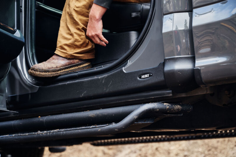 Husky Liners 14-18 GMC Sierra 1500 DC Trail Armor Rocker Panel & Sill Plate Cover (4pc) - Tex. Blk Husky Liners Body Armor & Rock Rails  AXOPROS