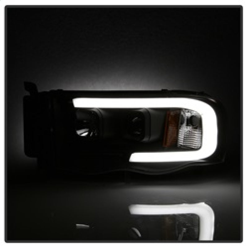 Spyder 02-05 Dodge Ram 1500 Light Bar Projector Headlights - Black (PRO-YD-DR02V2-LB-BK) SPYDER Headlights  AXOPROS