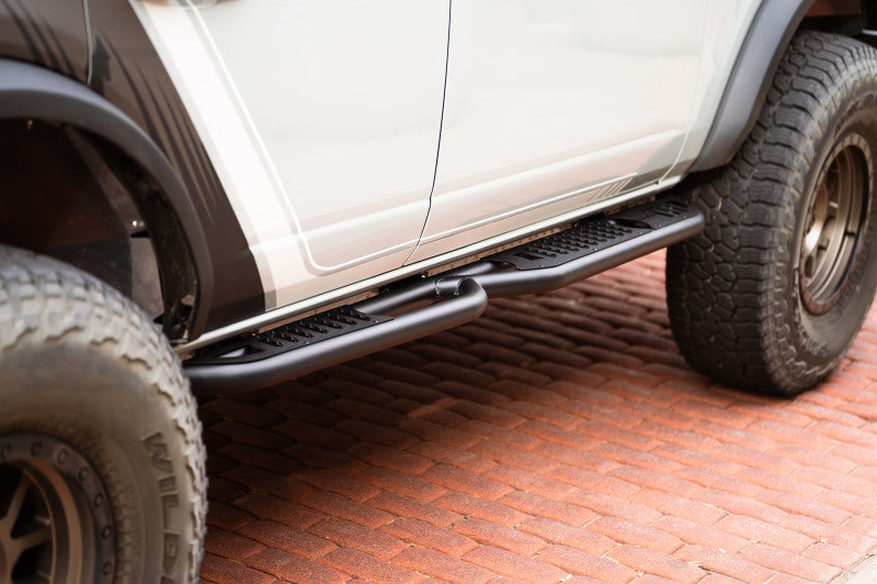 DV8 Offroad 21-22 Ford Bronco OE Plus Series Side Steps DV8 Offroad Side Steps  AXOPROS