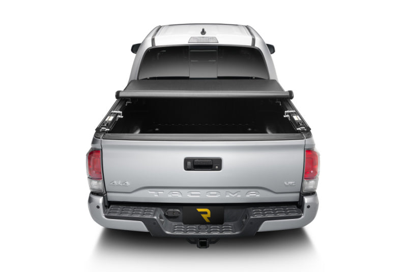 Truxedo 16-20 Toyota Tacoma 5ft TruXport Bed Cover Truxedo Bed Covers - Roll Up  AXOPROS