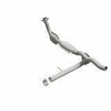 MagnaFlow Conv DF 04-06 Ford F-150 Pick Up (Exc Heritage) / 06 Lincoln Mark LT Truck Passenger Side Magnaflow Catalytic Converter Direct Fit  AXOPROS