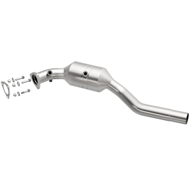 MagnaFlow Conv DF 01-05 Porsche 911 3.6L Front Right (California) Magnaflow Catalytic Converter Direct Fit  AXOPROS
