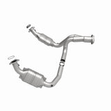 MagnaFlow Conv DF 07-08 Escalade 6.2 Driver Side OEM Magnaflow Catalytic Converter Direct Fit  AXOPROS