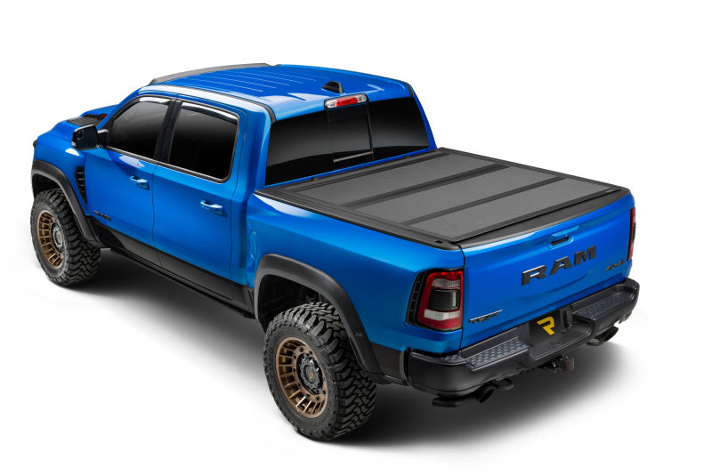 Extang 19-23 Chevy/GMC Silverado/Sierra 5.8ft. Bed Endure ALX Extang Tonneau Covers - Hard Fold  AXOPROS