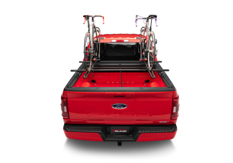 Roll-N-Lock 19-22 Chevrolet Silverado 1500 (w/o Carbon Pro - 69.9in.) A-Series XT Retractable Cover Roll-N-Lock Tonneau Covers - Retractable  AXOPROS