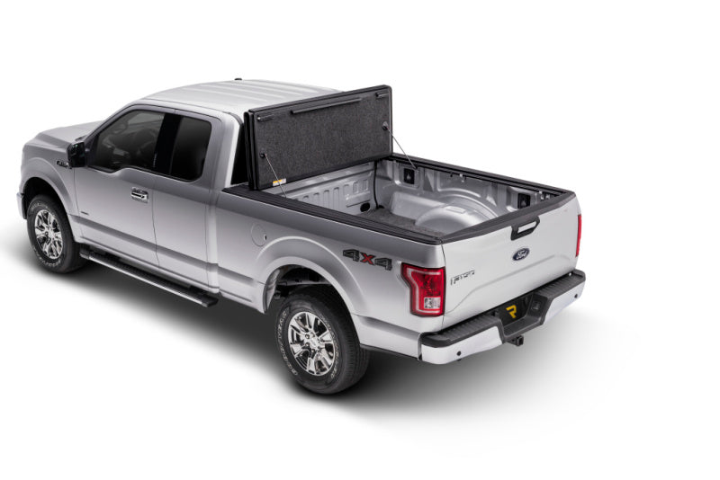 UnderCover 17-20 Ford F-250/F-350 6.8ft Ultra Flex Bed Cover - Matte Black Finish Undercover Bed Covers - Folding  AXOPROS