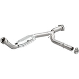 HM Grade Direct-Fit Catalytic Converter MagnaFlow Exhaust Products Catalytic Converter  AXOPROS