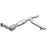 HM Grade Direct-Fit Catalytic Converter MagnaFlow Exhaust Products Catalytic Converter  AXOPROS