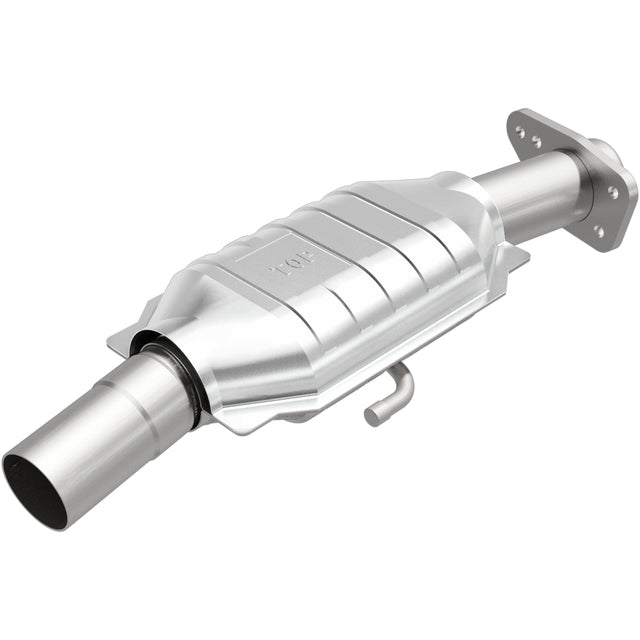 Standard Grade Direct-Fit Catalytic Converter MagnaFlow Exhaust Products Catalytic Converter  AXOPROS