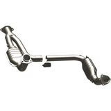 HM Grade Direct-Fit Catalytic Converter MagnaFlow Exhaust Products Catalytic Converter  AXOPROS