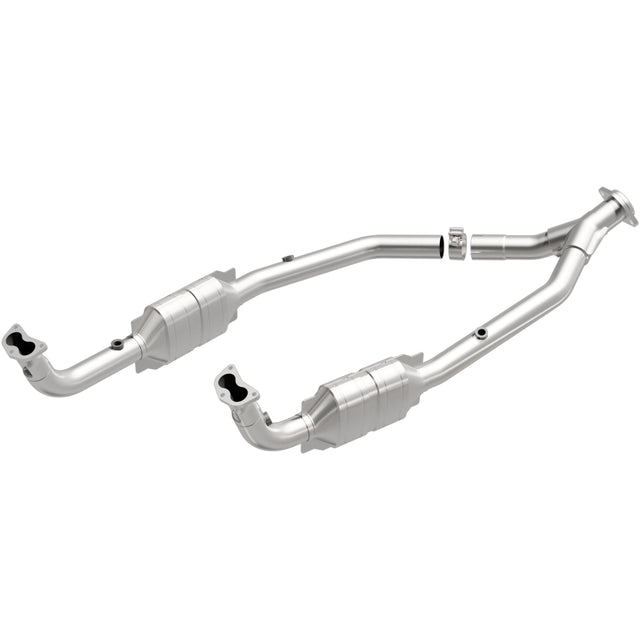 HM Grade Direct-Fit Catalytic Converter MagnaFlow Exhaust Products Catalytic Converter  AXOPROS