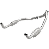 Standard Grade Direct-Fit Catalytic Converter MagnaFlow Exhaust Products Catalytic Converter  AXOPROS