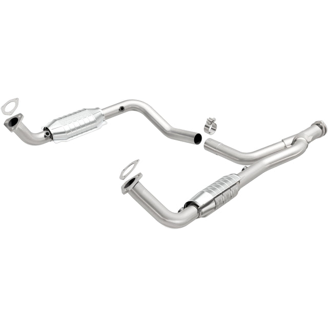 HM Grade Direct-Fit Catalytic Converter MagnaFlow Exhaust Products Catalytic Converter  AXOPROS