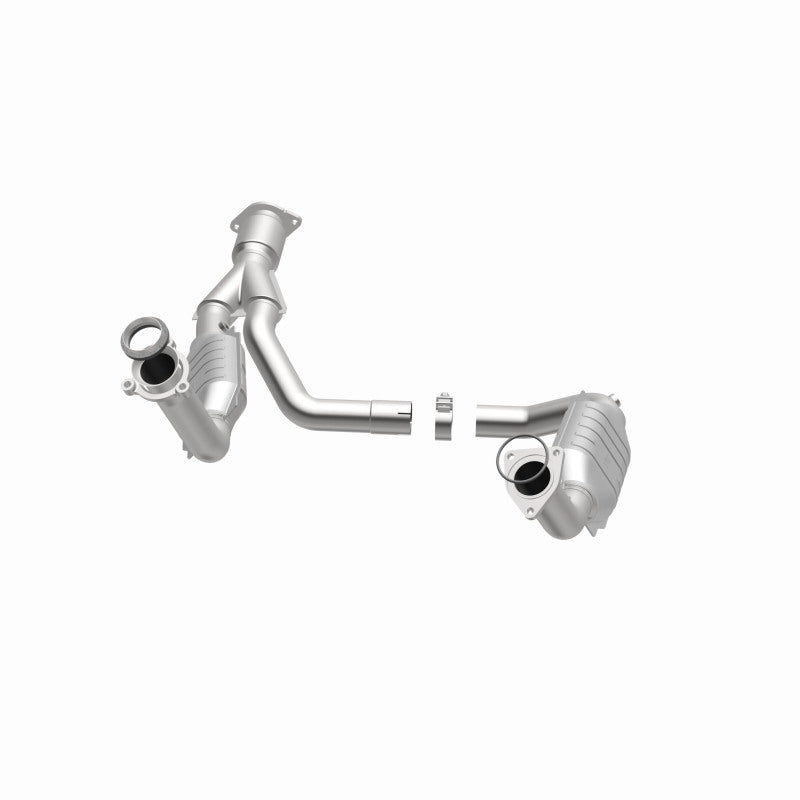 MagnaFlow Conv DF 06-09 Chevy Trailblazer SS 6.0L SS *NOT FOR SALE IN CALIFORNIA* Magnaflow Catalytic Converter Direct Fit  AXOPROS