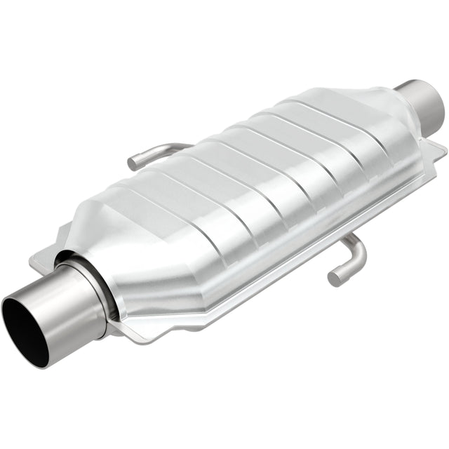 OEM Grade Universal Catalytic Converter - 2.25in. MagnaFlow Exhaust Products Catalytic Converter  AXOPROS