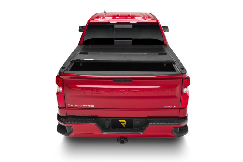 UnderCover 19-20 Chevy Silverado 1500 (w/ or w/o MPT) 5.8ft Flex Bed Cover Undercover Bed Covers - Folding  AXOPROS
